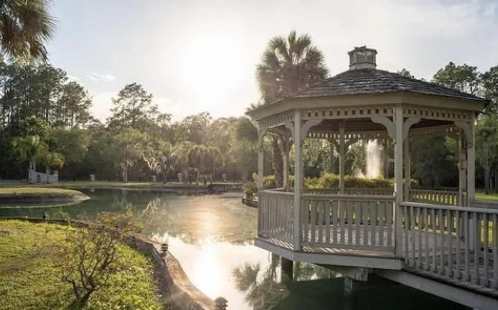 Cottage In The Woods At Emerald Lakes Estate St. Augustine Eksteriør bilde